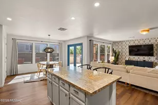 10196 N Nine Iron Dr, Tucson, AZ 85737 - Photo 8
