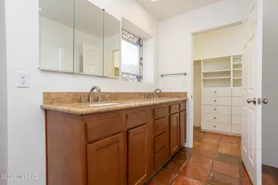 6621 N Donna Beatrix Ci Circle, Tucson, AZ 85718 - Photo 18