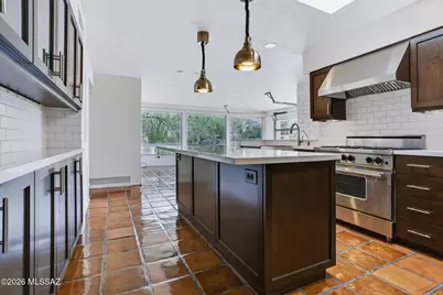 6621 N Donna Beatrix Ci Circle, Tucson, AZ 85718 - Photo 10
