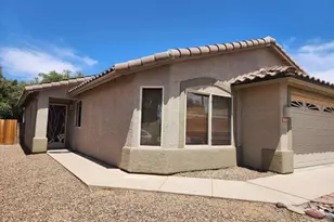 8885 N Majestic Mountain Dr, Tucson, AZ 85742 - Photo 2