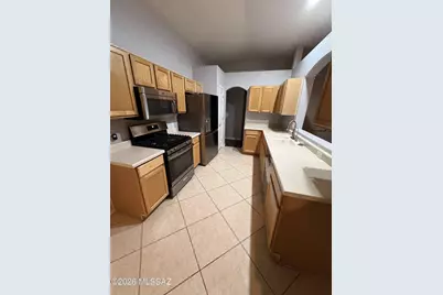 8885 N Majestic Mountain Drive, Tucson, AZ 85742 - Photo 4