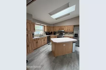 11938 W Grey Stone Loop, Tucson, AZ 85743 - Photo 2