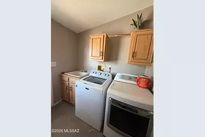 11938 W Grey Stone Loop, Tucson, AZ 85743 - Photo 10