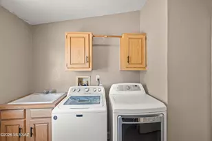11938 W Grey Stone Loop, Tucson, AZ 85743 - Photo 22