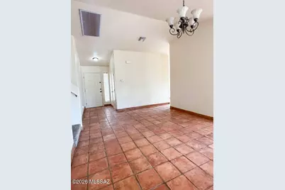 7391 S Camino De La Tierra, Tucson, AZ 85746 - Photo 8