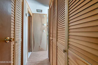 540 W Limberlost Drive #E28, Tucson, AZ 85705 - Photo 16