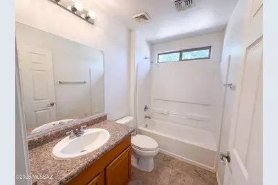 6550 W Wolf Valley Way, Tucson, AZ 85757 - Photo 16