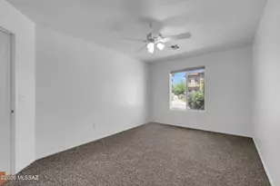 8181 W Solitary Eagle Ct, Tucson, AZ 85757 - Photo 38