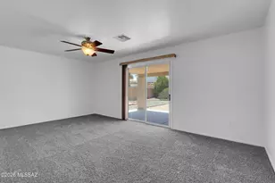 8181 W Solitary Eagle Ct, Tucson, AZ 85757 - Photo 22