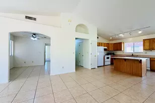 8980 E Marci Lynne Way, Tucson, AZ 85747 - Photo 6