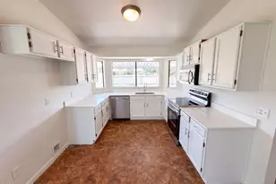 5840 N Belbrook Dr, Tucson, AZ 85741 - Photo 2