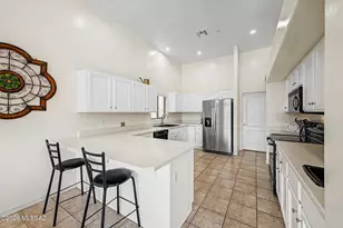 3445 S Abrego Dr, Green Valley, AZ 85614 - Photo 16