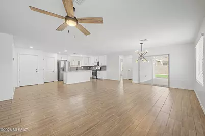 4400 S Sunrise Bluff Way, Tucson, AZ 85730 - Photo 14