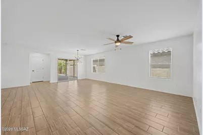 4400 S Sunrise Bluff Way, Tucson, AZ 85730 - Photo 2