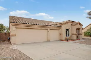 5030 W Triangle Leaf Ct, Tucson, AZ 85741 - Photo 2