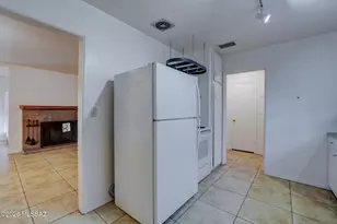 6260 E 2nd St, Tucson, AZ 85711 - Photo 20