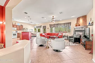1078 W Bosch Drive, Green Valley, AZ 85614 - Photo 6