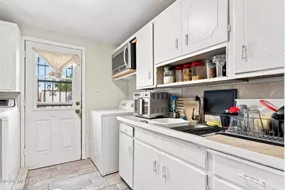 107 E Pinal Street, Huachuca City, AZ 85616 - Photo 6