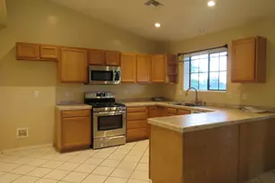 282 Tlaxcala Ct, Rio Rico, AZ 85648 - Photo 4