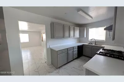 3925 E 1st Street, Tucson, AZ 85711 - Photo 10