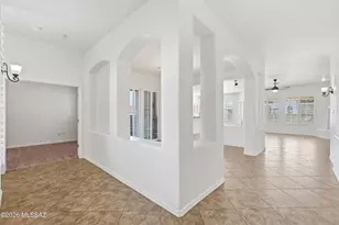 8556 N Crosswater Loop, Tucson, AZ 85743 - Photo 12