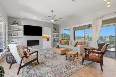 1863 W Placita Canoa Azul, Green Valley, AZ 85622 - Photo 12