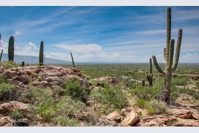 5286 N Mesquite Canyon Place #13, Tucson, AZ 85749 - Photo 2