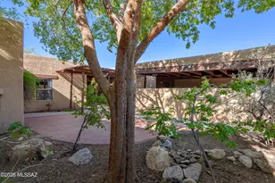 6533 N Foothills Dr, Tucson, AZ 85718 - Photo 24