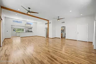 9140 N Shadow Mountain Dr, Oro Valley, AZ 85704 - Photo 10