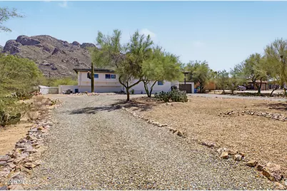 9140 N Shadow Mountain Drive, Oro Valley, AZ 85704 - Photo 2