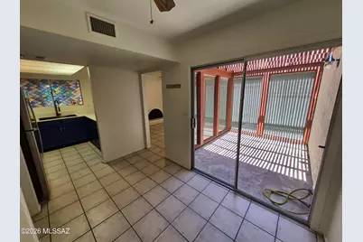 5725 N Camino De La Noche, Tucson, AZ 85718 - Photo 8