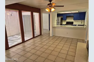 5725 N Camino De La Noche, Tucson, AZ 85718 - Photo 4