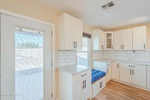 10095 N Mill Crossing Way, Tucson, AZ 85743 - Photo 18