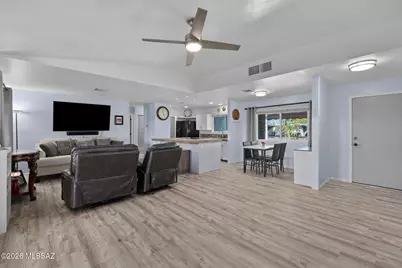 6969 N Northlight Drive, Tucson, AZ 85741 - Photo 4