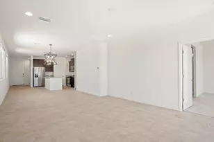 7919 S Walnutview Dr, Tucson, AZ 85757 - Photo 4