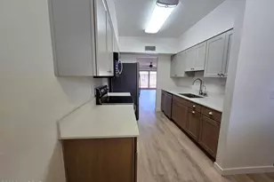 8919 E Calle Norlo, Tucson, AZ 85710 - Photo 8