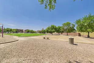 9947 E Denver Hill Dr, Tucson, AZ 85748 - Photo 28
