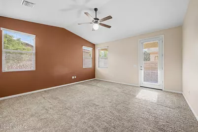 11394 E Squash Blossom Loop, Tucson, AZ 85747 - Photo 12