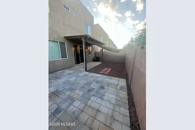 241 E Imperial Court, Vail, AZ 85641 - Photo 10