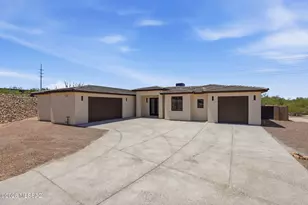 1044 W Roller Coaster Rd, Tucson, AZ 85704 - Photo 2
