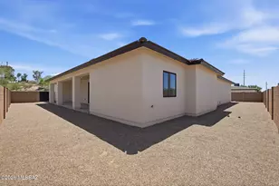 1042 W Roller Coaster Rd, Tucson, AZ 85704 - Photo 6