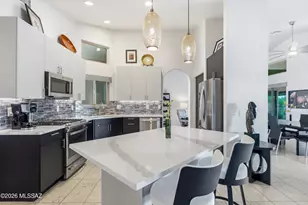 995 N Rams Head Rd, Green Valley, AZ 85614 - Photo 18