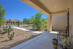 882 E Vault Mine Ct, Green Valley, AZ 85614 - Photo 8