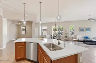12771 N New Reflection Dr, Marana, AZ 85658 - Photo 14