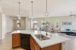 12771 N New Reflection Dr, Marana, AZ 85658 - Photo 16