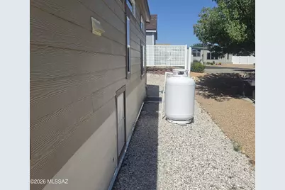 1030 S Barrel Cactus Ridge #181, Benson, AZ 85602 - Photo 2