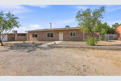 6131 E 27th Street, Tucson, AZ 85711 - Photo 1