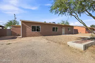 6131 E 27th St, Tucson, AZ 85711 - Photo 2