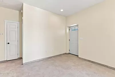 6131 E 27th Street, Tucson, AZ 85711 - Photo 6