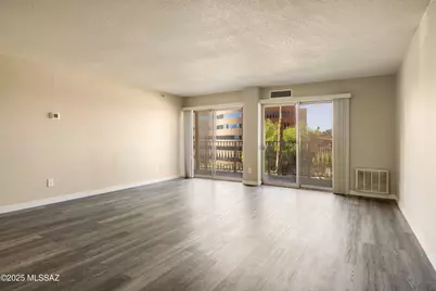 425 W Paseo Redondo #2K, Tucson, AZ 85701 - Photo 8
